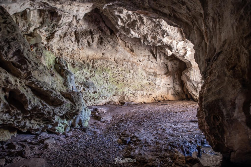Cueva en Sariego